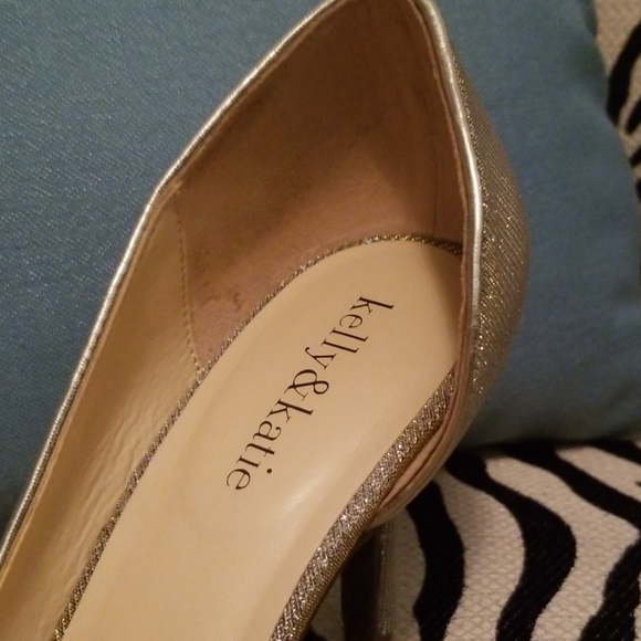 Kelly & Katie Metallic Pumps - Picture 5 of 7